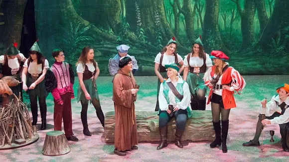 King's Somborne Players to Present Annual Pantomime 'Babes in the Wood'