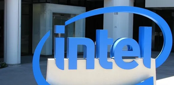 Intel partners AMD to build microprocessor with integrated AMD Radeon graphics