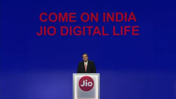 Reliance Jio and Facebook Deal: How will it benefit the people of India?