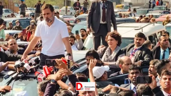 राहुल गांधी और प्रियंका गांधी