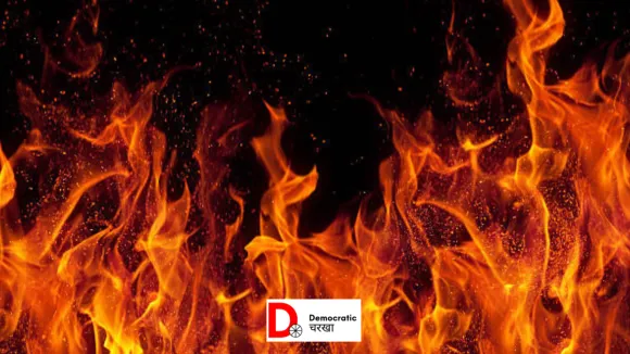 झारखंड: हज़ारीबाग़ के डेली मार्केट में भीषण आग, 20 से अधिक दुकानें जलकर राख