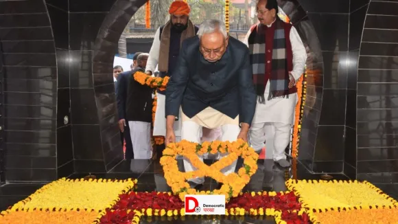Patna News: महात्मा गांधी की 76वीं पुण्यतिथि पर CM नीतीश कुमार ने दी श्रद्धांजलि, सम्राट चौधरी और विजय कुमार सिन्हा रहे मौजूद