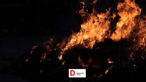 झारखंड: हज़ारीबाग़ में टेंट की दुकान में लगी आग, बच्ची की जलकर मौत