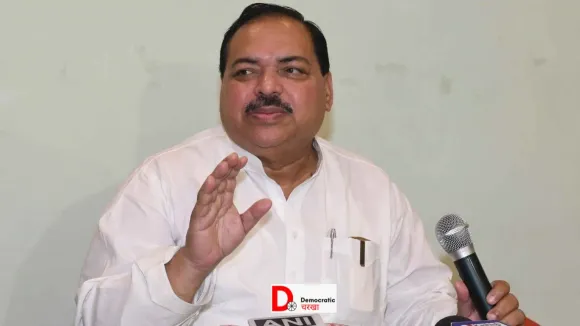 Bihar Politics: CM नीतीश कुमार को बड़ा झटका, JDU मंत्री अली अशरफ फातमी ने दिया इस्तीफा