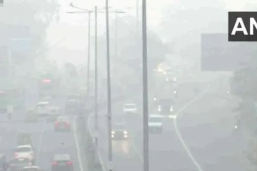 Delhi air