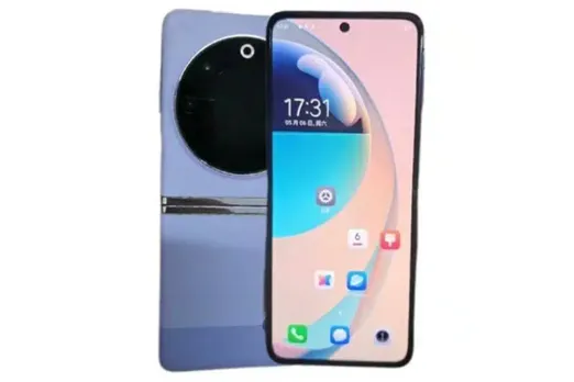 Tecno Phantom V Flip