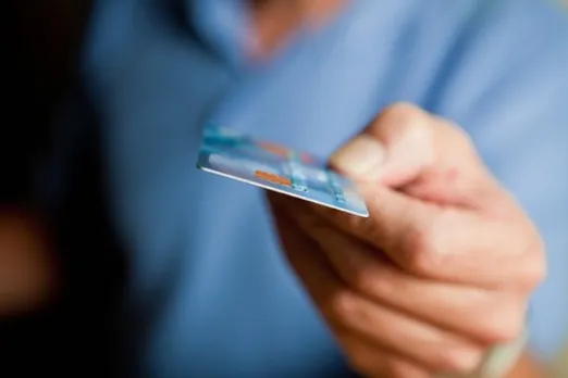 How to use your Debit / Credit Card safely