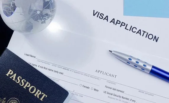 Countries Gear up to Welcome Indian Techies after H1B Visa Debate