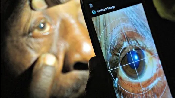 Test your eyesight with an app