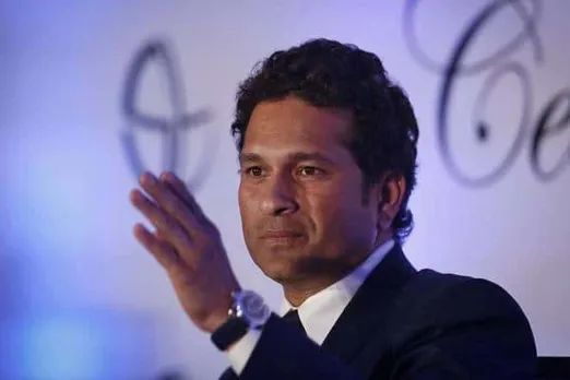 Sachin to reveal all 'app'ily