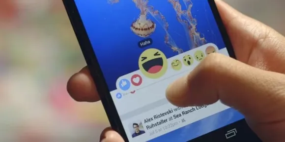 Facebook Lite gets special camera effects for Indian users