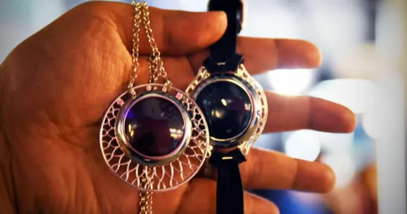 This necklace helps keep women safe in India