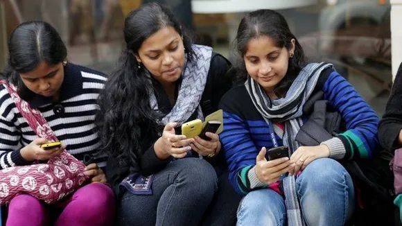 Indians cannot resist free WiFi : Report