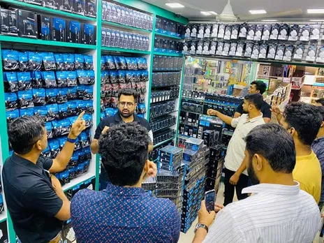 Bluei Opens Two Exclusive Mobile Accessories Retail Stores in Kerala