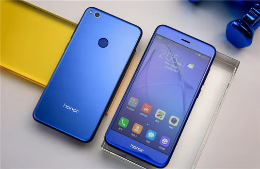 Honor Introduces Festive Navratri Offers on Honor 8 Lite