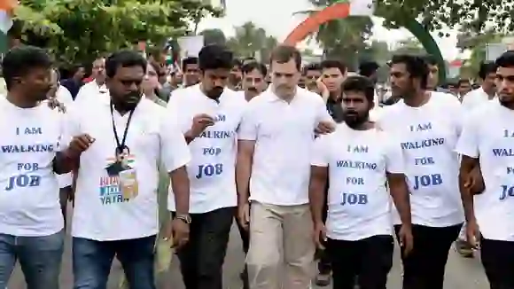 राहुल गांधी की भारत जोड़ो यात्रा ने बड़ी लकीर खींच दी