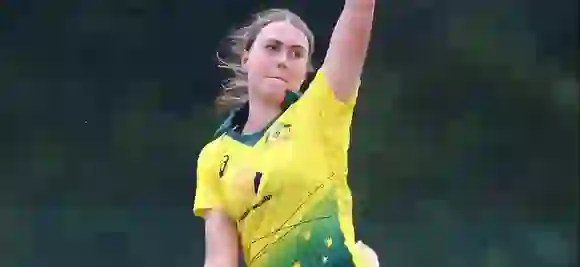 Tayla Vlaeminck to miss ODIs and Test against India due to injury concerns