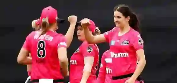 I always want to get quicker, says Sydney Sixers star Stella Campbell