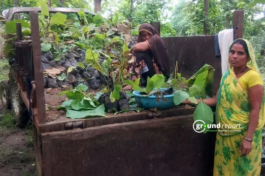 Women planting trees to stop soil erosion in Khandwa Madhya Pradesh