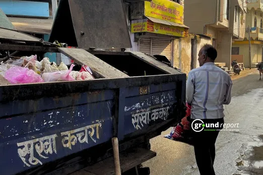 Solid Waste Door to Door Pickup vehicle
