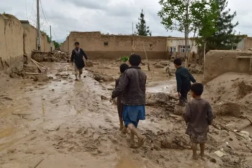 Afghanistan Flash Flood: अफ़गानिस्तान में बाढ़ के चलते 315 लोगों की मौत
