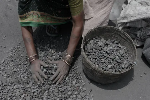 Labourers are forced to work at low wages in Jharkhand