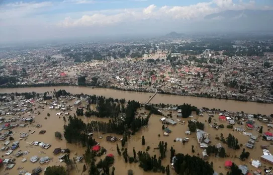 2014 like flood can grip Kashmir anytime again, say officials