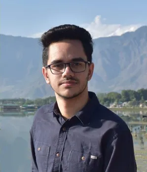 Meet Faizan Arif: New 'weatherman' of Kashmir
