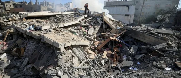 Israel bombed Gaza, US envoy arrived for talks