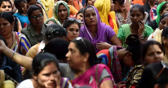 Less than 10% of women in India have a paid job