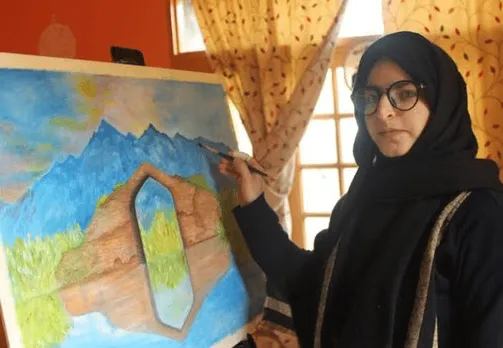 Meet Afifa Makhdoomi Kashmir's Digital Artist