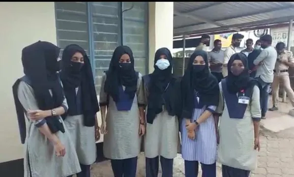 Girl students wearing hijab denied entry to classroom in Karnataka