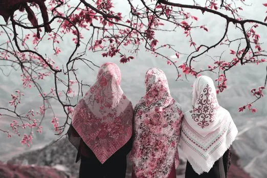 Five essential things in Islam, wearing Hijab mentioned in the Qur’an?