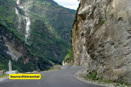 Char Dham All Weather Road getting dangerous with crack in rocks
