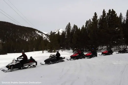 How are snow bikes affecting environment of Gulmarg wildlife sanctuary?