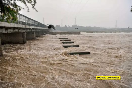 Yamuna water level surges, to break 60 years old mark, people being evacuated