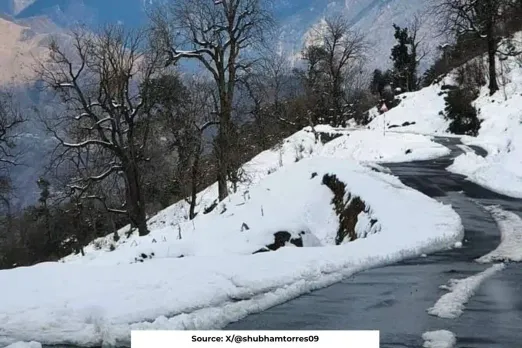 IMD: Heavy snowfall alert issued in 3 states, Avalanche warnings in J&K