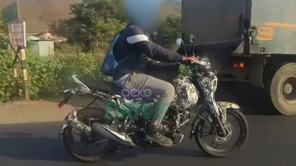 Bajaj CNG Bike Spotted Testing; Expected to Launch on June 18