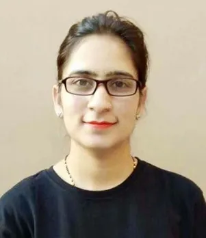 प्रियंका सौरभ Priyanka Saurabh रिसर्च स्कॉलर इन पोलिटिकल साइंस, कवयित्री, स्वतंत्र पत्रकार एवं स्तंभकार.