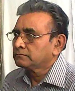 कमल सिंह, लेखक वरिष्ठ पत्रकार हैं