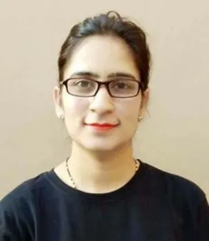 प्रियंका सौरभ Priyanka Saurabh रिसर्च स्कॉलर इन पोलिटिकल साइंस, कवयित्री, स्वतंत्र पत्रकार एवं स्तंभकार.