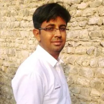 डॉo सत्यवान सौरभ (Satywan Saurabh ), रिसर्च स्कॉलर इन पोलिटिकल साइंस, दिल्ली यूनिवर्सिटी, कवि,स्वतंत्र पत्रकार एवं स्तंभकार,