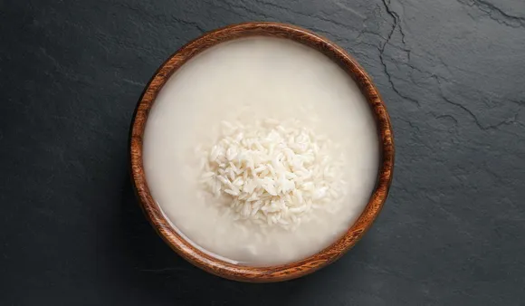 Rice Water : जानें त्वचा के लिए चावल के पानी के 10 बेहतरीन फ़ायदे