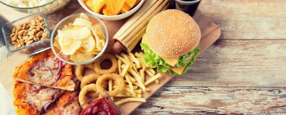 Oily Food: महिलाओं को ऑइली खाने से हो सकते हैं 5 यह बड़े नुकसान