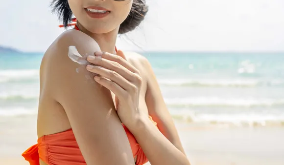Skincare: जानें सफर के दौरान कैसे करे त्वचा की देखभाल