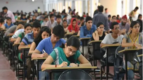 Board Exams 2023: एग्जाम्स के लिए खुद को कैसे रखें मेंटली स्ट्रांग