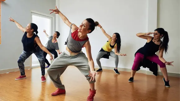 Dance Hobby: डांस को अपना शौक़ बना बढ़ाएं शारीरिक और मानसिक स्वास्थ्य