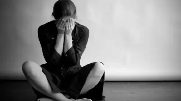 Anxiety Disorder: 5 आदतें जो एंजाइटी को कर सकती है बद से बदतर