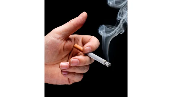 Cigarette: सिगरेट पीने से हो सकते हैं यह 5 गंभीर नुकसान