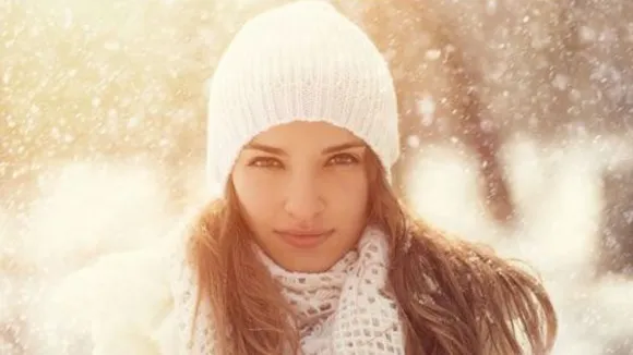 Skincare Tips: सर्दियों में त्वचा की देखभाल कैसे करें